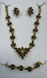 Green Jade Exclusive Necklace Set With Braclet
